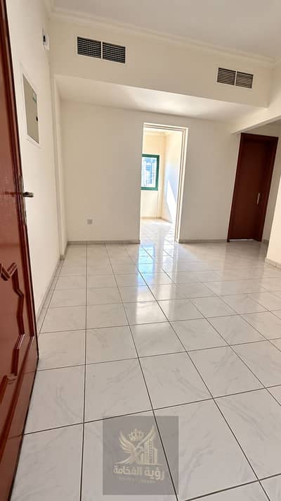 فلیٹ 2 غرفة نوم للايجار في المجاز، الشارقة - Bright Minimalist Apartment Interior. png