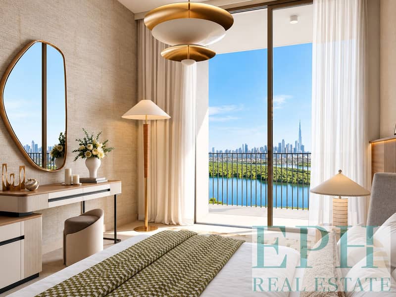 5 Luxury Bedroom Overlooking Dubai Skyline. png