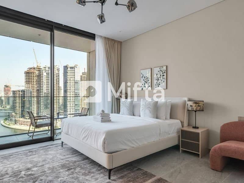 Great Deal | Studio | Sleek Waterfront Living Great Deal | Studio | Sleek Waterfront Living