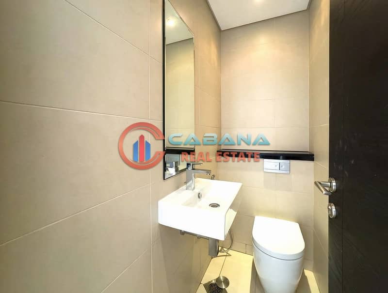 10 Washroom - Edited. jpg