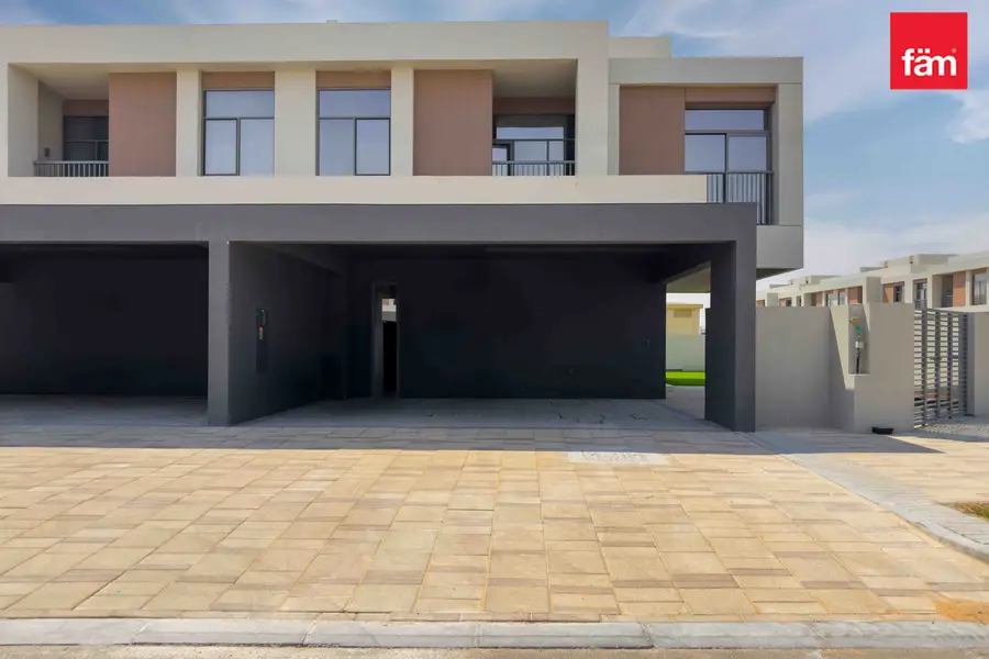 Corner| Premium Layout| Big Plot | SemiDetached