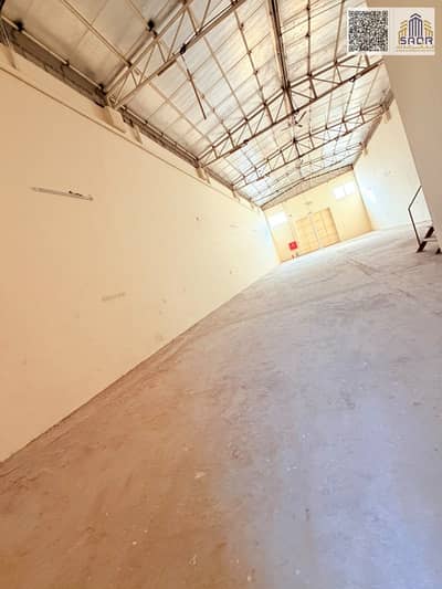 Warehouse for Rent in Umm Al Thuoob, Umm Al Quwain - IMG_7739. jpg Warehouse for Rent in Umm Al Thuoob, Umm Al Quwain - IMG_7739. jpg