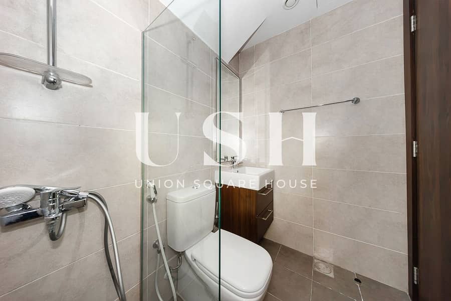 27 AVENCIA VILLA 96-13. jpg