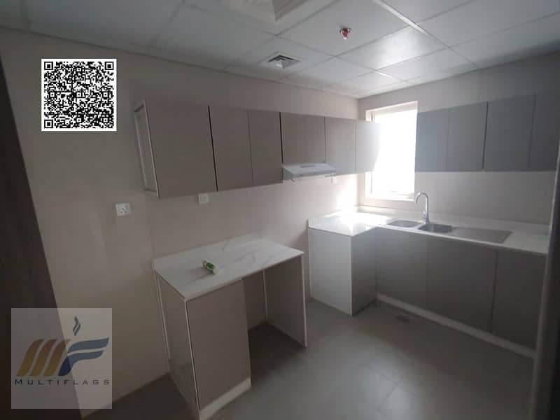 8 85fe6e83-1473-43e6-965e-91644a97bed7. jpg