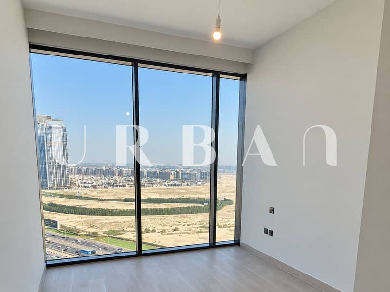 3 Urban property in natural light-4. png