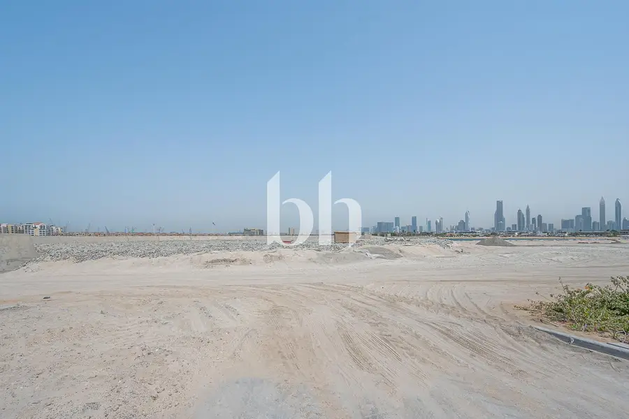 Ocean Front | Corner Plot | For Luxury Villa