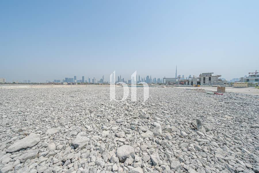 8 Image 0