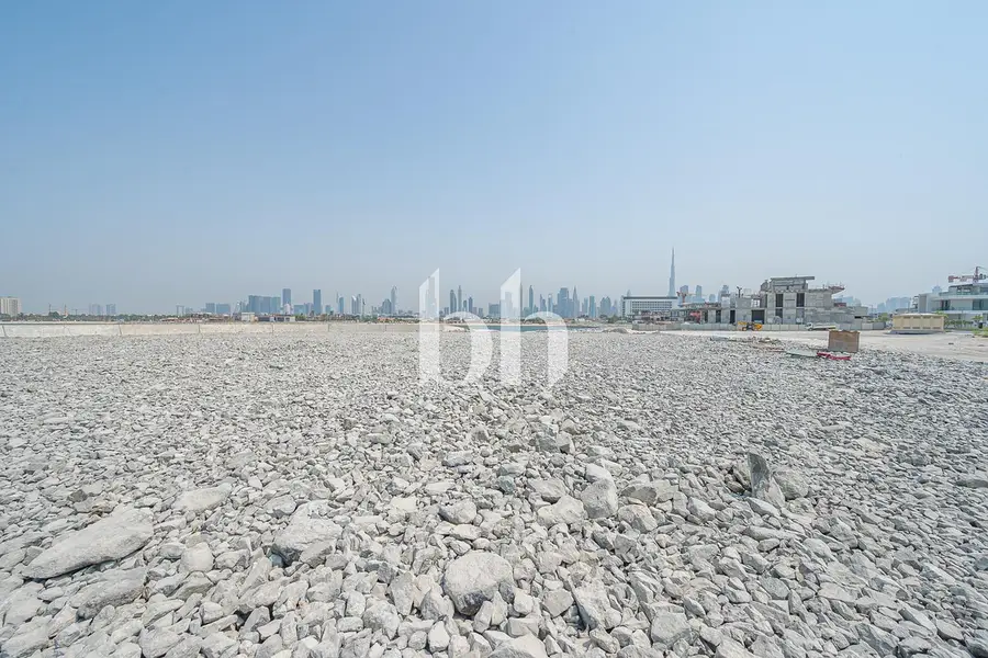 Ocean Front | Corner Plot | For Luxury Villa