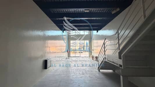 Shop para en Alquiler en Industrial Area, Sharjah - shwrwm-for-rent-1-bedroom-alsnaayh13-alsharqa-property-aq-0001-05. jpg Shop para en Alquiler en Industrial Area, Sharjah - shwrwm-for-rent-1-bedroom-alsnaayh13-alsharqa-property-aq-0001-05. jpg