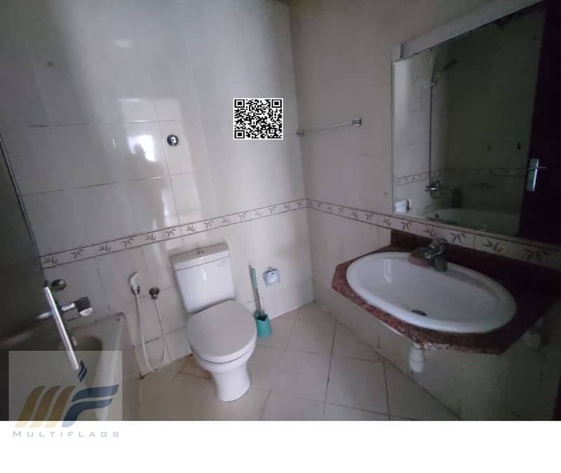 4 5a844cdc-522d-4da1-9a4b-846fc8a2182e. jpg