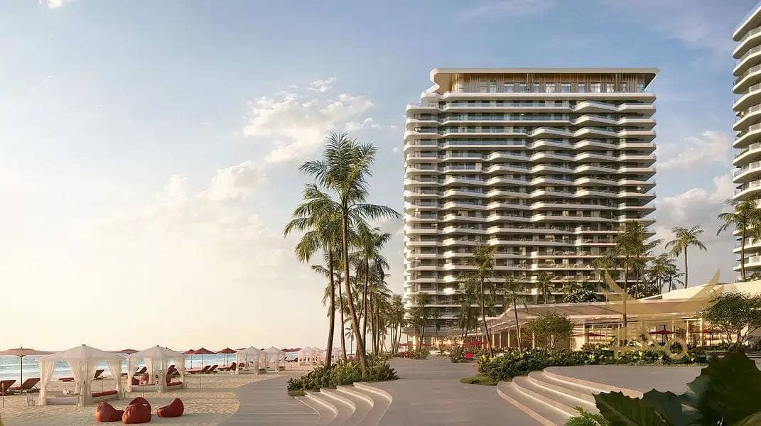 Waterfront Living | Distress Deal | Community Views Waterfront Living | Distress Deal | Community Views