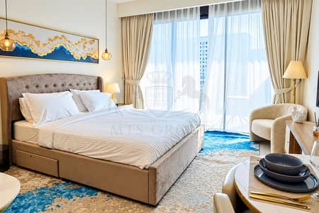 梅丹城， 迪拜 单身公寓待租 - Luxurious Modern Bedroom Retreat. png