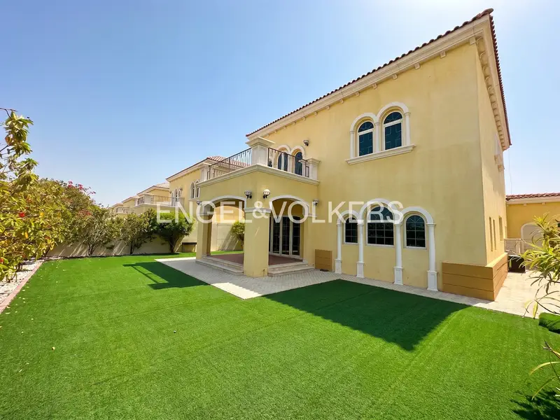 Internal Location | Close to Pavilion | Legacy Large