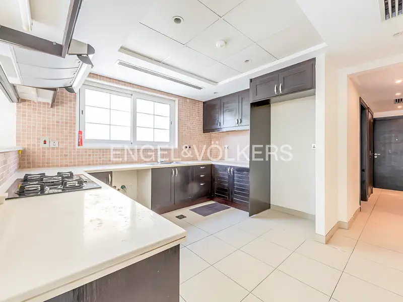 Internal Location | Close to Pavilion | Legacy Large
