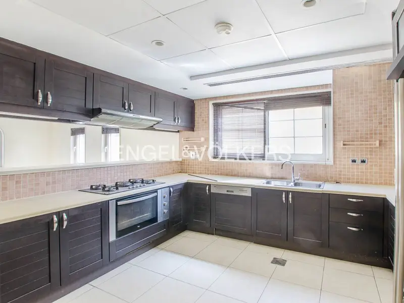 Internal Location | Close to Pavilion | Legacy Large