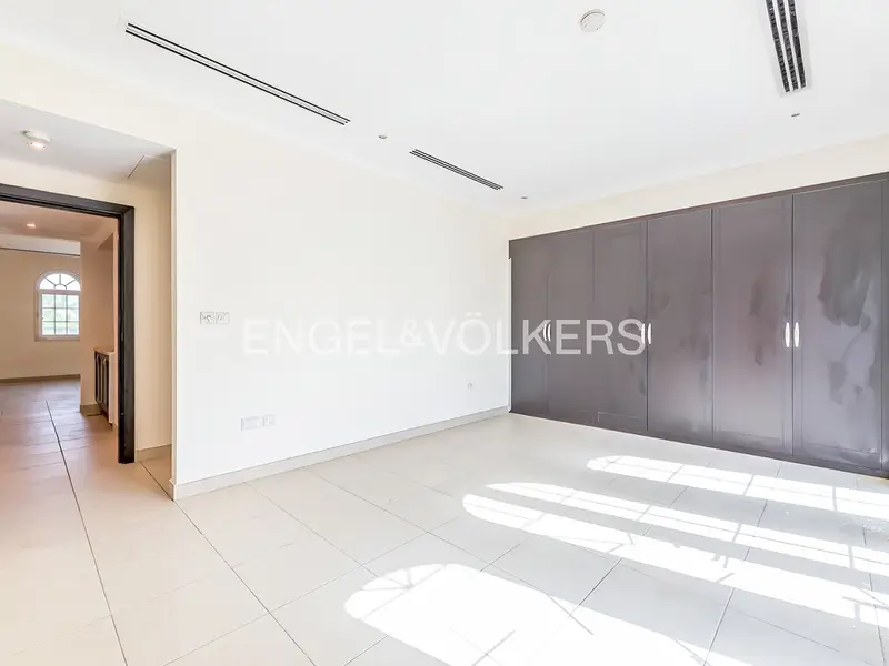 Internal Location | Close to Pavilion | Legacy Large