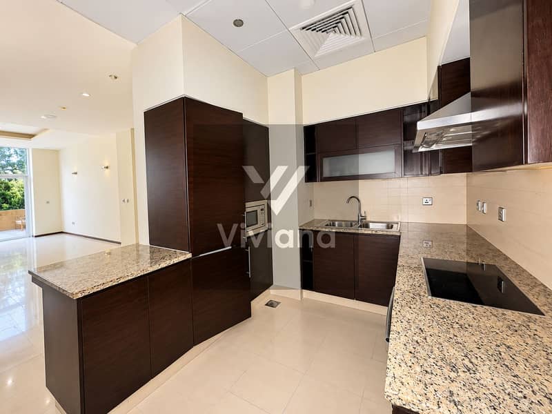3 Modern Open-Plan Kitchen Interior. png