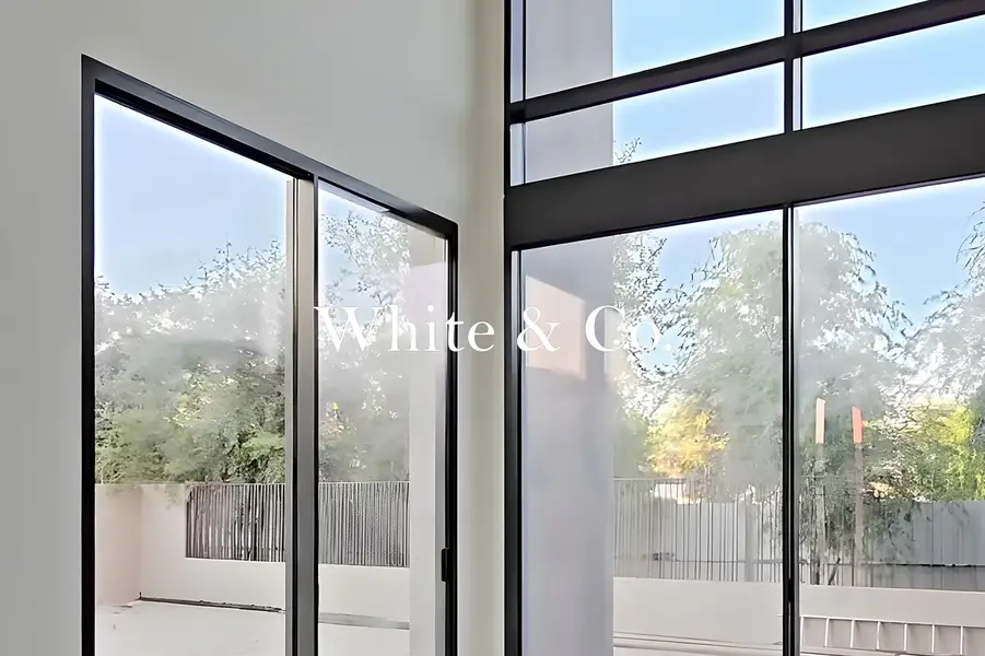 Great Location | Private Lift | 4 Bedroom