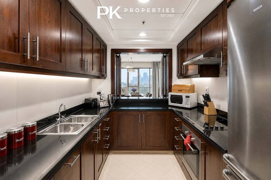 8 Luxury Dubai Apartment with Golf Course Views
