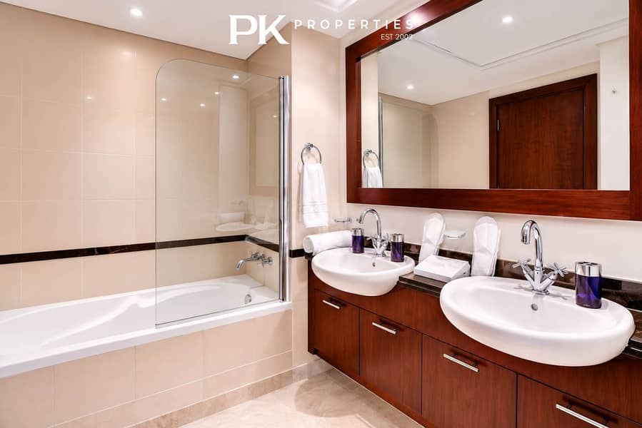 15 Luxury Dubai Apartment with Golf Course Views