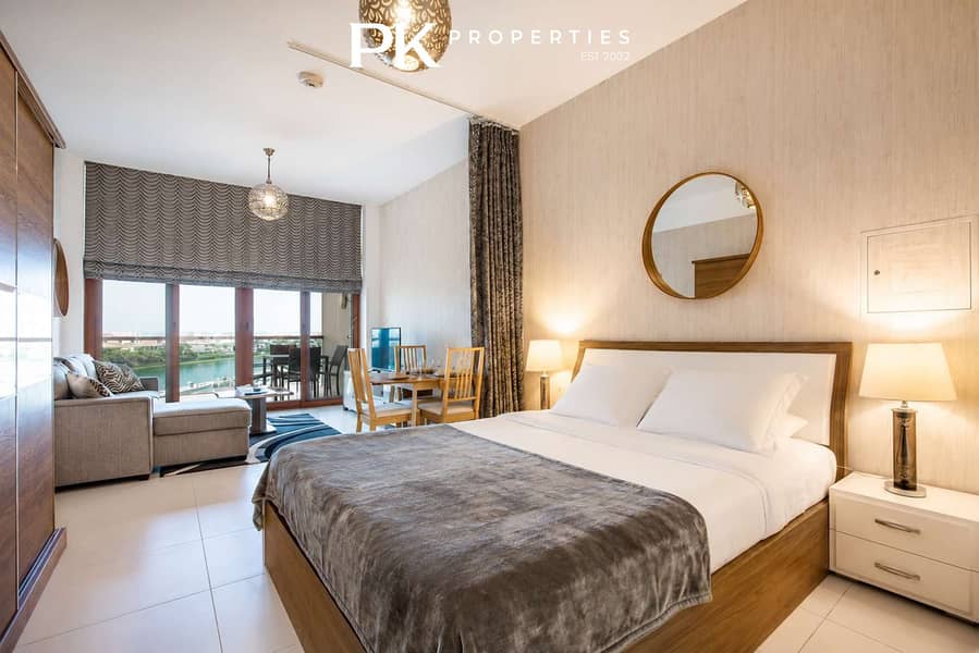 3 Palm Jumeirah Studio with Stunning Marina View!