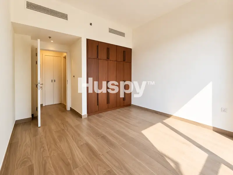 Low Floor | Brand New | Boulevard View