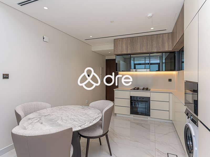 10 DRE09855-Edit. JPG