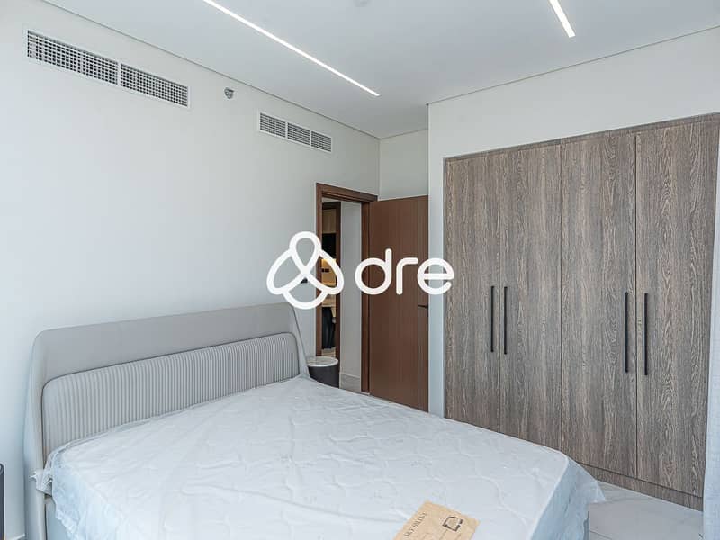 17 DRE09863-Edit. JPG