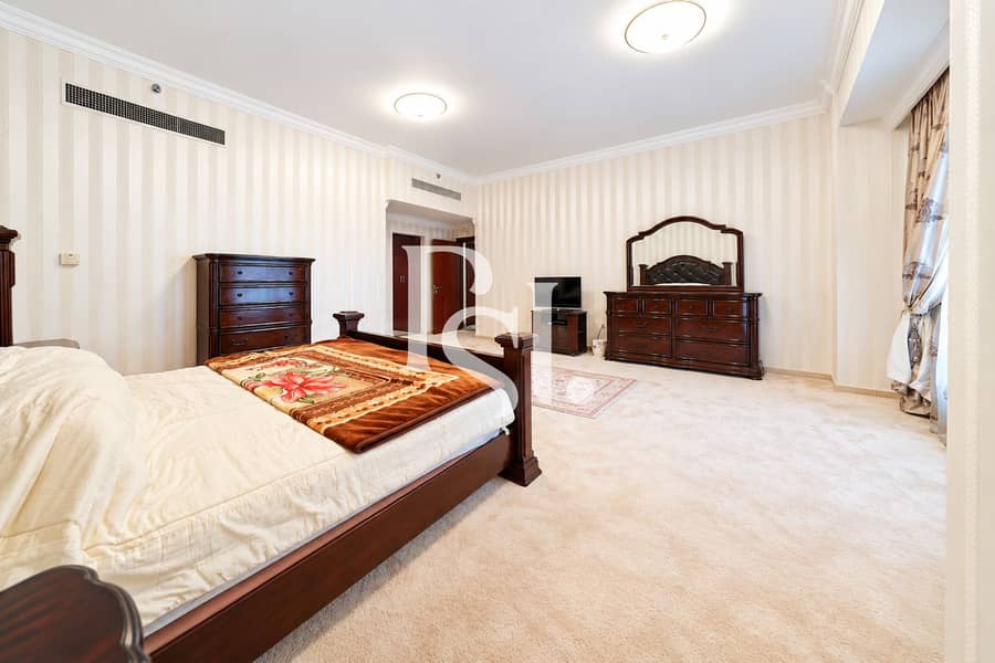 11 master bedroom. png