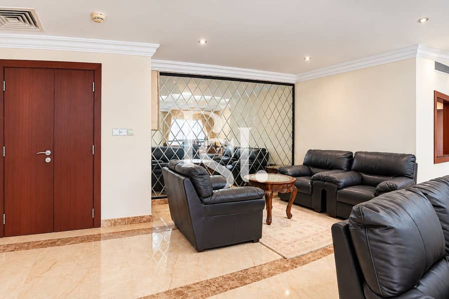 19 sitting area in the hall. png