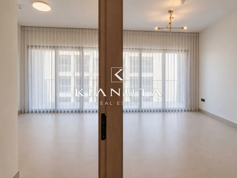 MOTIVATED SELLER| BEST PRICE| MIDDLE FLOOR| RENTED