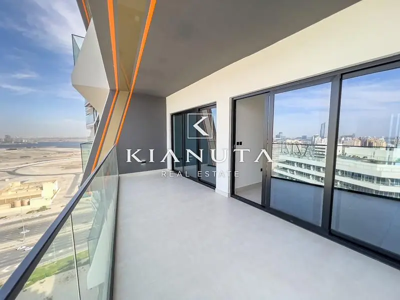 MOTIVATED SELLER| BEST PRICE| MIDDLE FLOOR| RENTED