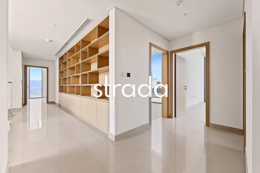 Community Expert | Large Corner Plot | Vacant