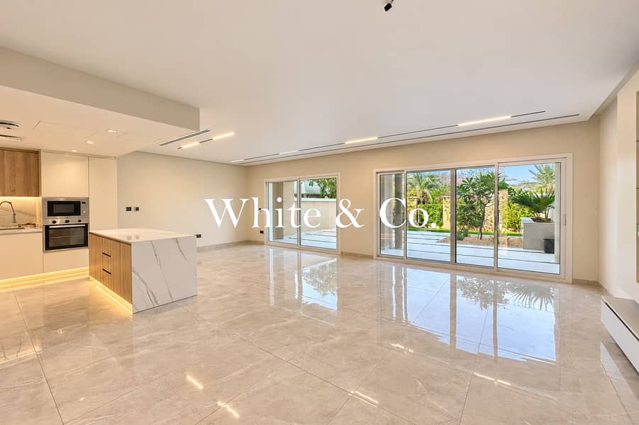 FULLY UPGRADED | SPACIOUS VILLA | MODERN FULLY UPGRADED | SPACIOUS VILLA | MODERN
