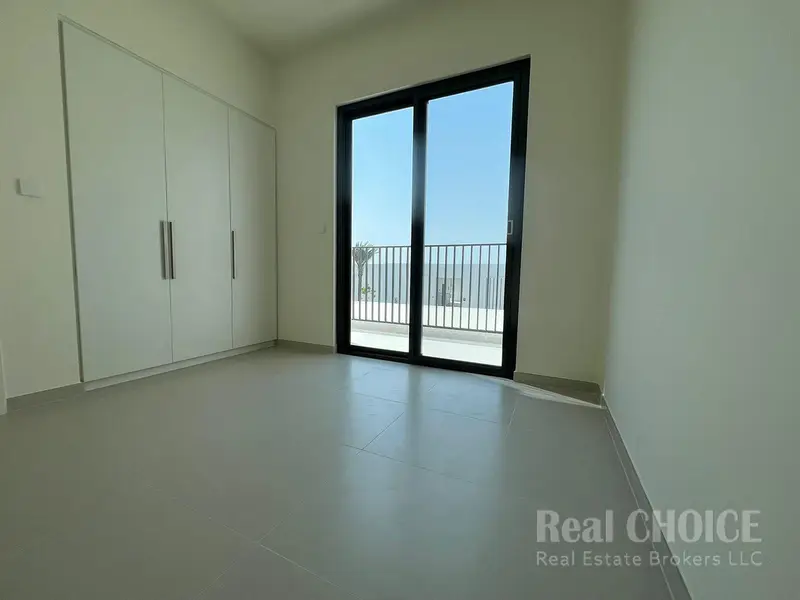 Villa | Private Garden| Exclusive Community Living
