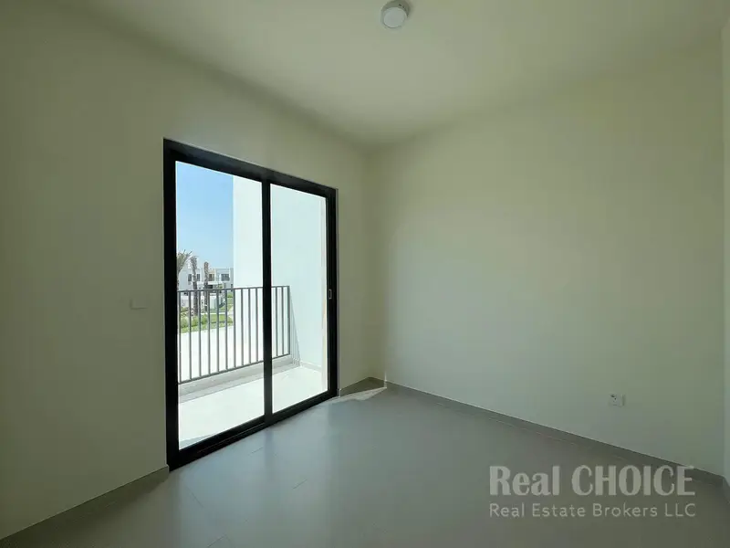 Villa | Private Garden| Exclusive Community Living