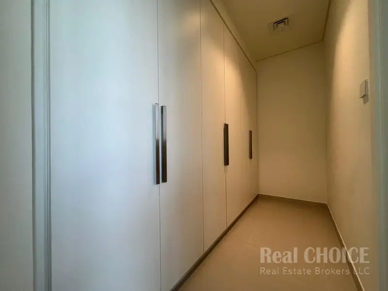 Villa | Private Garden| Exclusive Community Living