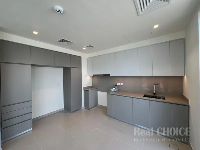 Villa | Private Garden| Exclusive Community Living
