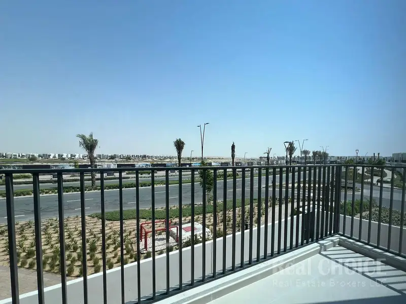 Villa | Private Garden| Exclusive Community Living