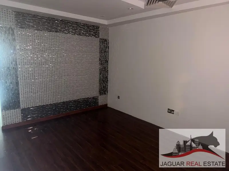 READY OFFICE WITH GLASS PARTITIONS, AL BARSHA1, SHEIKH ZAYED ROAD, 2 PARKING, CHILLER FREE, NEXT TO METRO