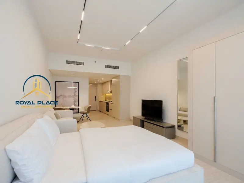 LUXURY STUDIO | HIGH FLOOR | COMMUNITY VIEW