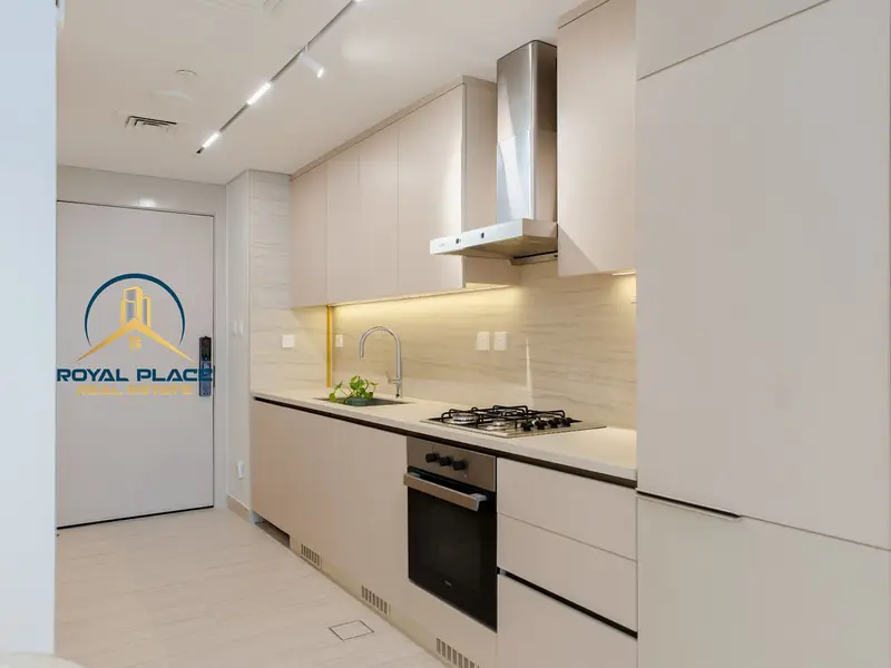 LUXURY STUDIO | HIGH FLOOR | COMMUNITY VIEW