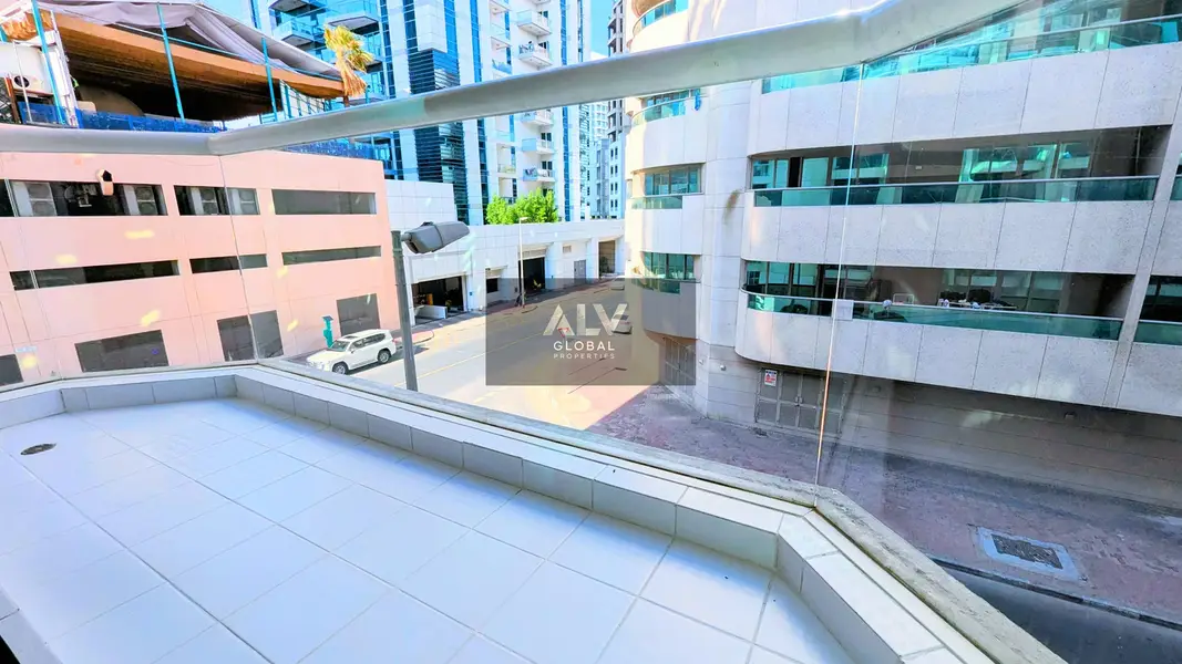 STUDIO WITH BALCONY || DEWA & CHILLER FREE || ALL AMENITIES