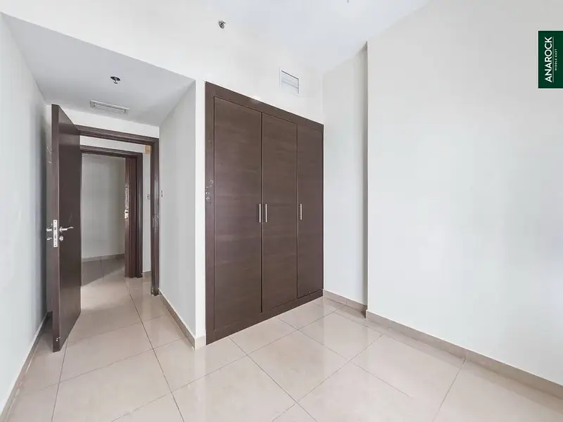 Mid Floor | Community and City View | Tenanted