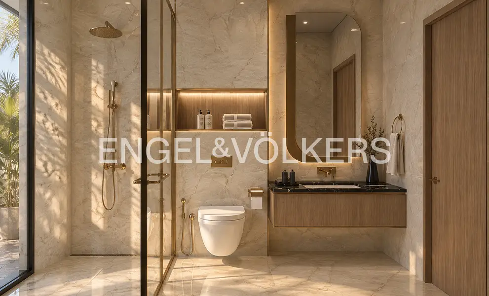 EXCLUSIVE| LARGEST PLOT| BEST CENTRAL LAGOON VIEW