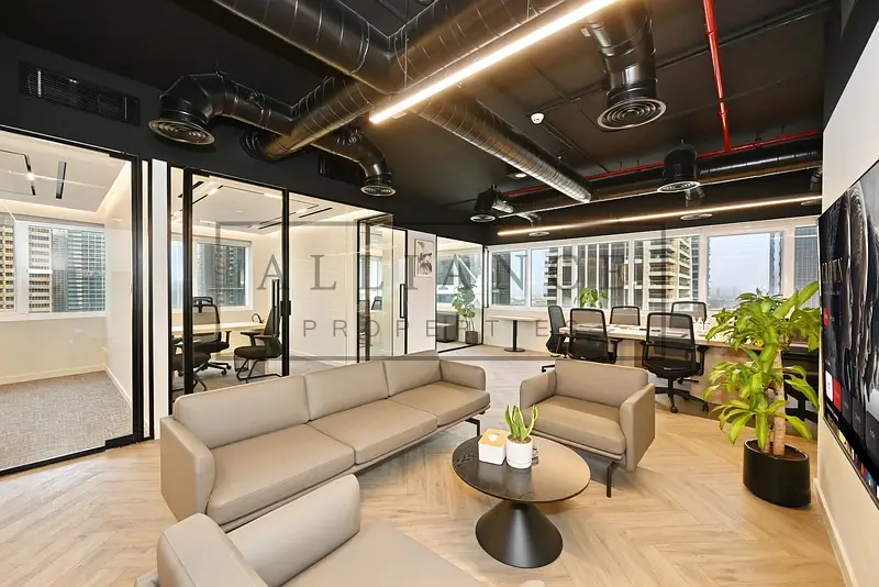 3 partitions | Rented | High Floor | Furnished
