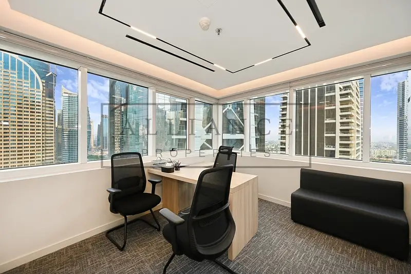 3 partitions | Rented | High Floor | Furnished