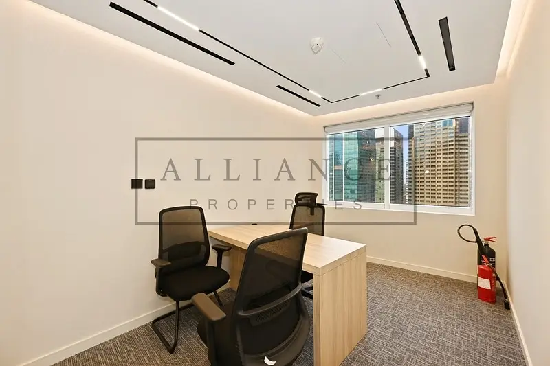 3 partitions | Rented | High Floor | Furnished