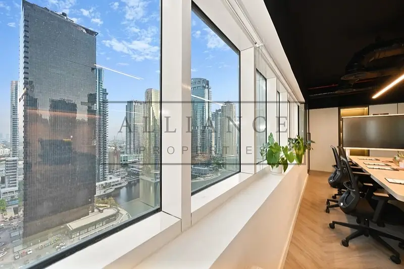 3 partitions | Rented | High Floor | Furnished