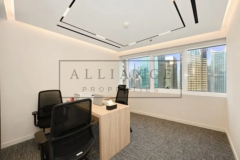 3 partitions | Rented | High Floor | Furnished